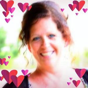 Meet your Posher, Leanne